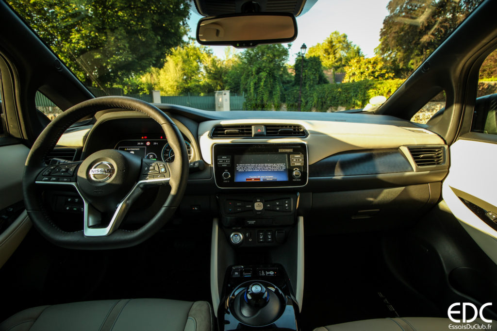 Nissan Leaf intérieur