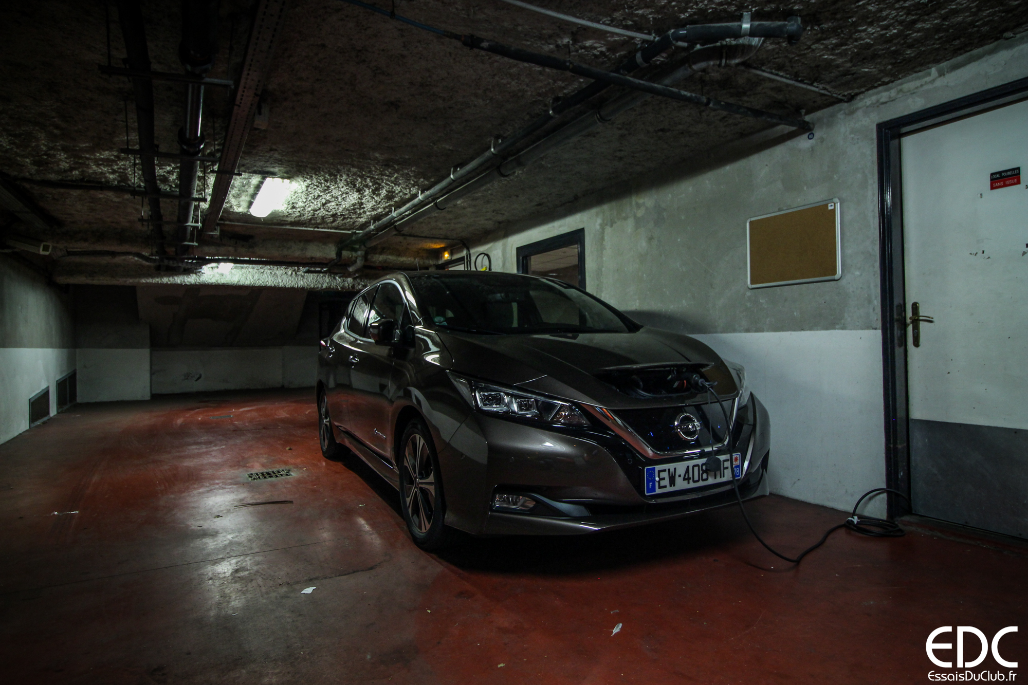 Nissan Leaf recharge secteur