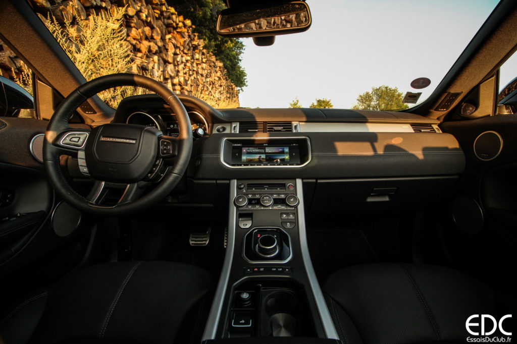 Range Rover Evoque tableau de bord