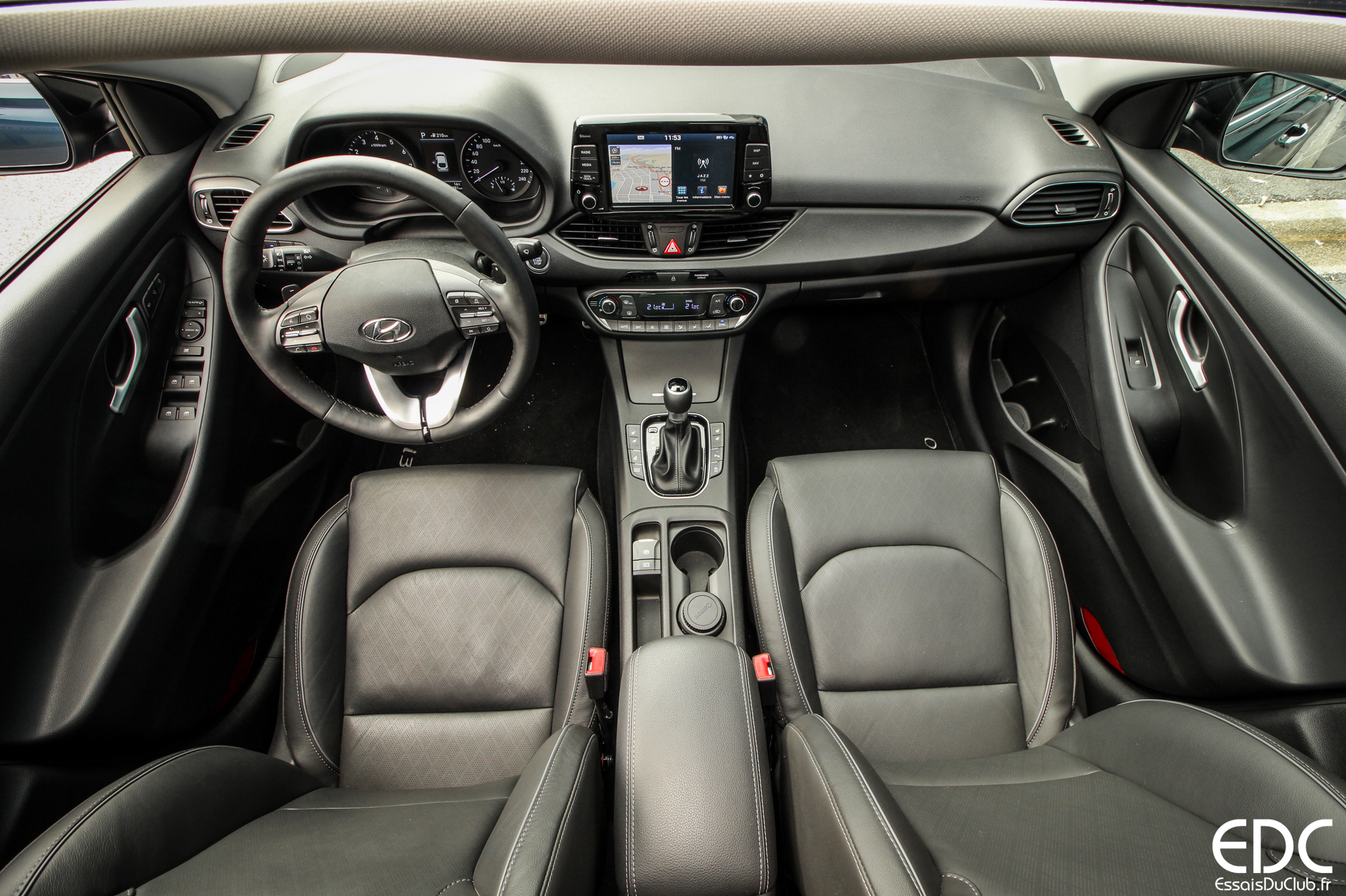 Hyundai i30 Fastback intérieur
