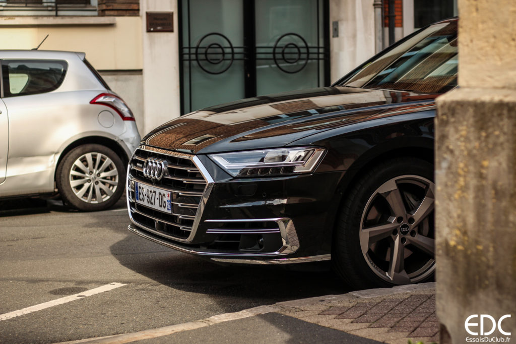 Audi A8 roues directrices