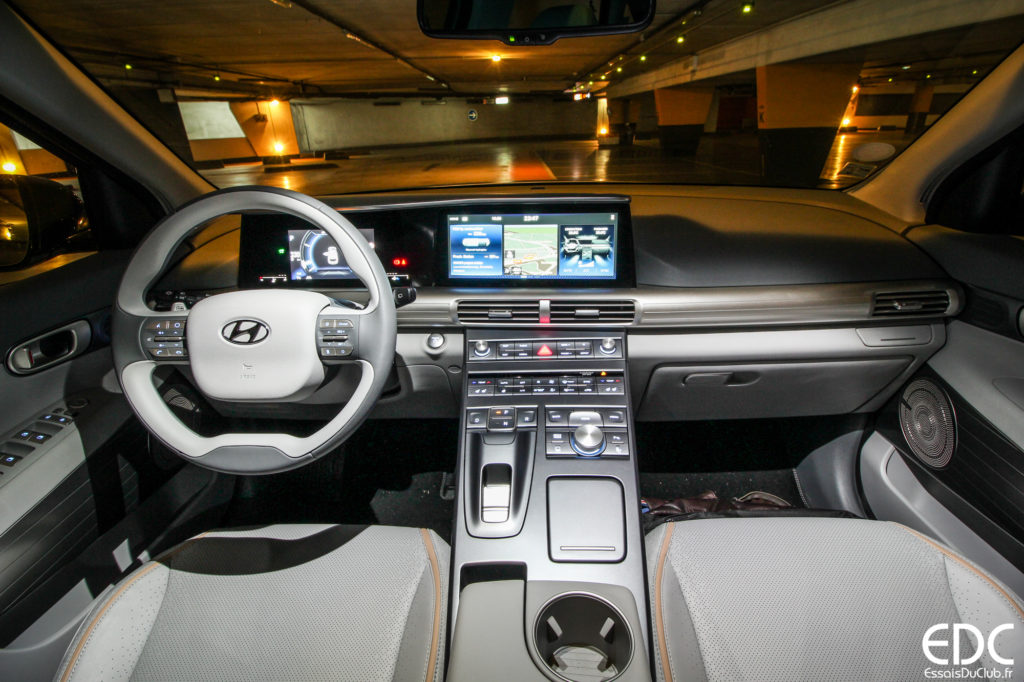 Hyundai Nexo interior